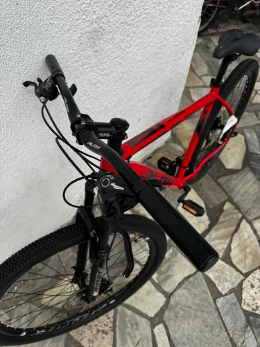 BICICLETA NOVA