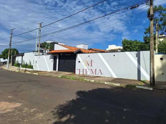 Casa com 3 dormitórios à venda, 180 m² por R$ 610.000,00 - Novo Horizonte - São Pedro/SP