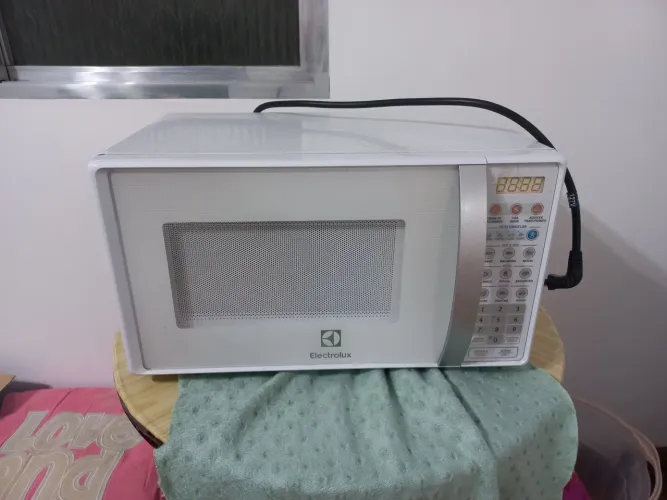 Micro-ondas 20 litros