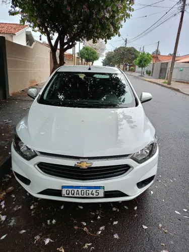 Chevrolet Onix Hatch LT 1.0 8V Flex Mec. 4P 2019
