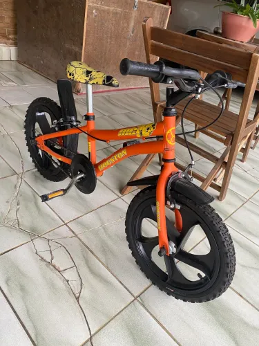 Bicicleta aro 16