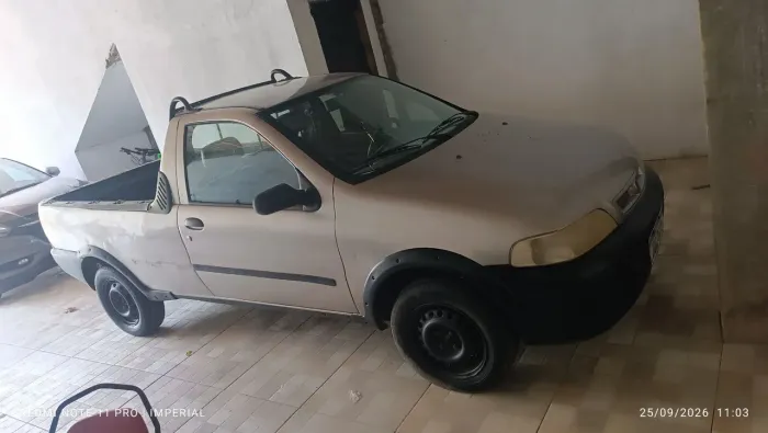 Fiat Strada Working 1.5 MPI 8V CE (álcool) 2002