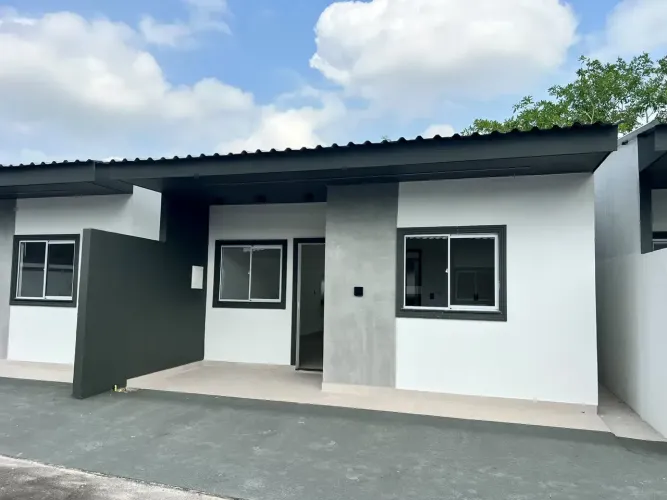 Condominio Jardim de Valencia/ 02 Qts/ Suite/ 02 Vagas (Prox ao Via Norte)