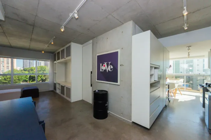 Apartamento para locação em Vila Olímpia com 1 quarto, sendo 1 suíte, 74m²