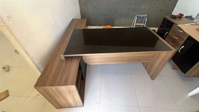 Mesa de escritório- alto padrão