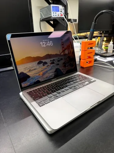 MacBook Air M1 256gb