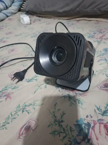 Projetor HY320