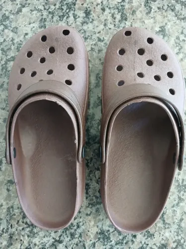 Chinelo modelo igual ao crocs 35/36