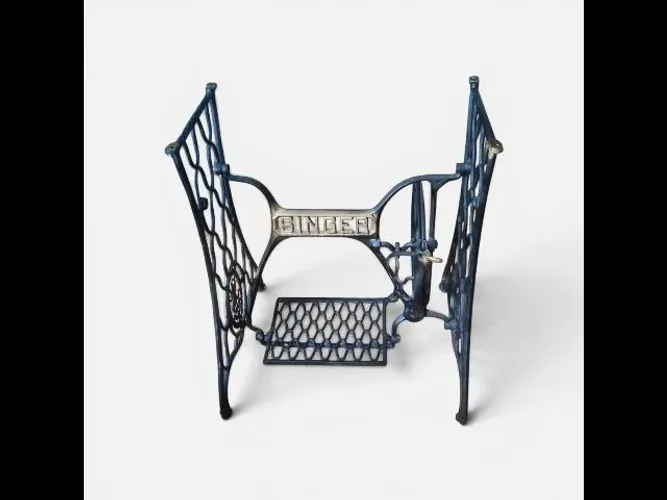 Base Máquina Singer Antiga Restaurada - Modelo Aranha | Peça Decorativa Premium