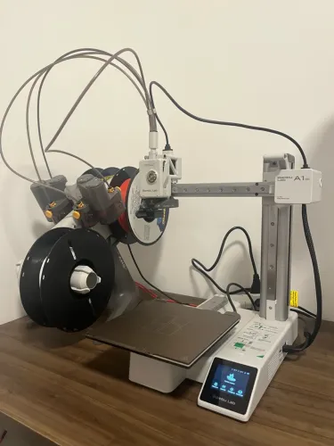 Impressora 3d A1 mini Combo AMS (passo cartão)