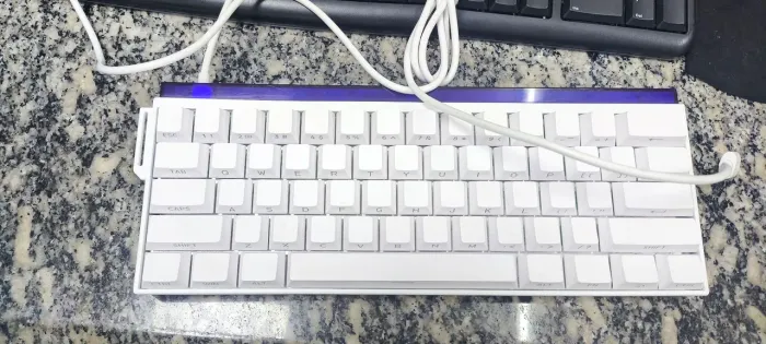 Teclado Gamer Shine He60