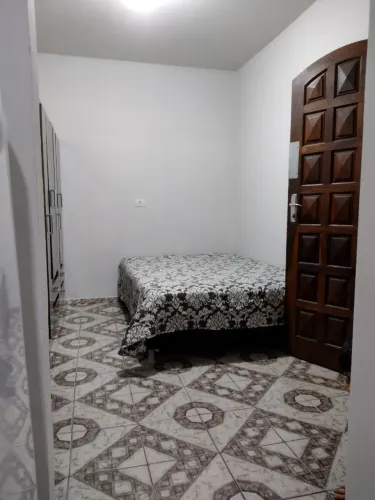 Kitinet mobiliado bairro sítio cerc