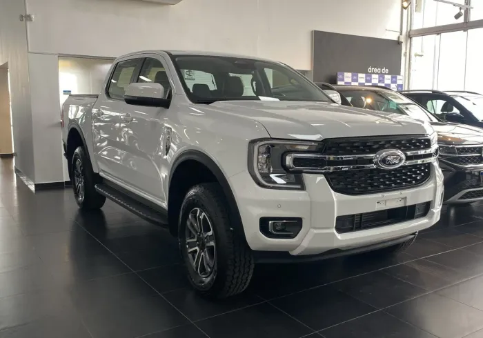 Ford Ranger XLT 3.0 V6 4X4 CD TB Die. Aut. 2027