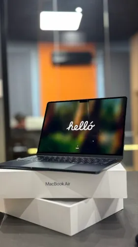 MacBook Air M2 - 256gb