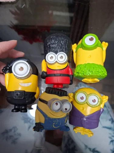 Minions da coleção McDonald's.