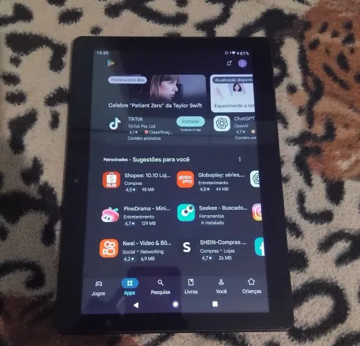 Vendo um Tablet Pritom valor 300