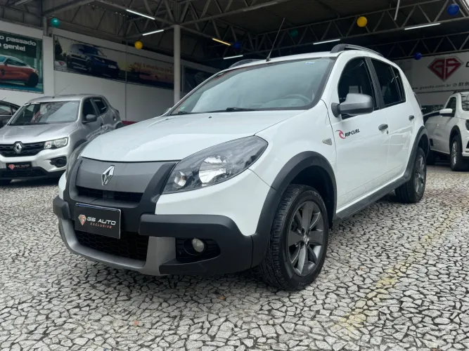 Renault Sandero Stepway Hi-flex 1.6 16V 5P 2012