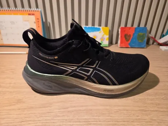 Tenis Nimbus 26 - Praticamente Novo