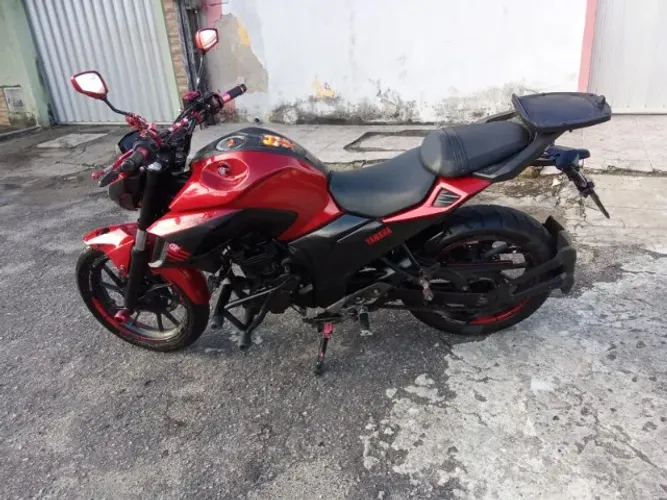 Yamaha Fazer 250