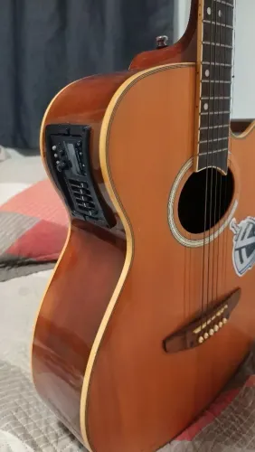 Violão elétrico