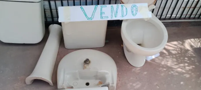 Conjunto de louça sanitária