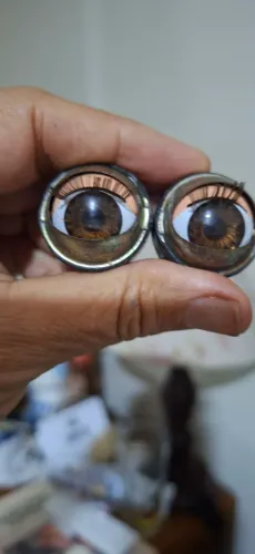 Olhos de boneca estrela