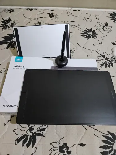 Huion Kamvas 13