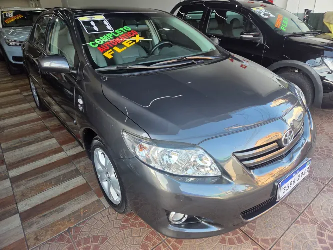 Toyota Corolla GLI 1.8 Flex 16V Aut. 2011