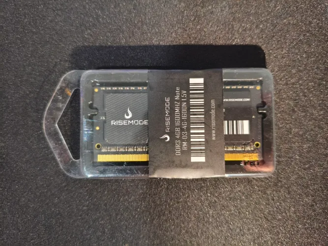 MEMÓRIA RAM 4GB DDR3 1600MHZ RISE MODE - NOVA LACRADA