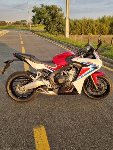 CBR650F