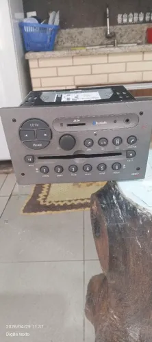 Vende -se rádio cd player som Bluetooth SD aux GM Vectra 2012 Original .