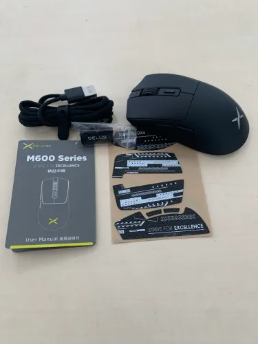 Promoção Delux M600 Pro PAW3395 c/ 26.000 DPI Sem Fio Novo Preto