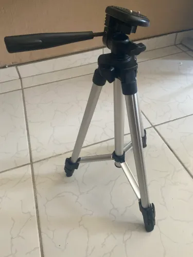 Tripé
