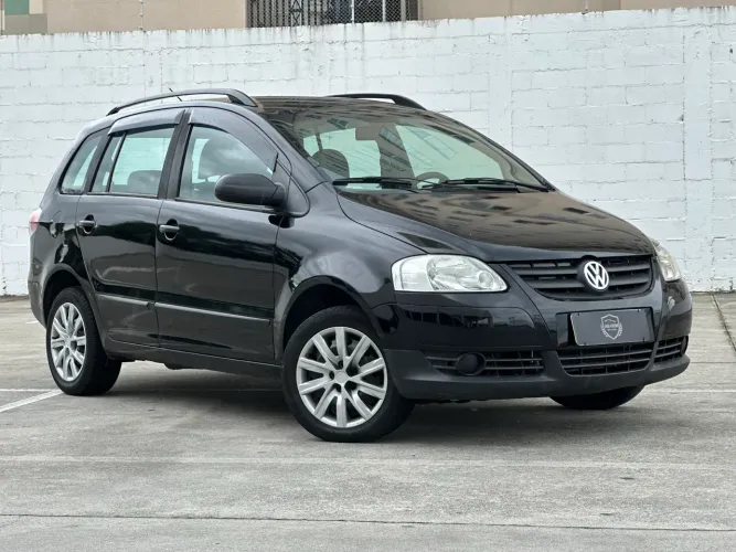 Volkswagen Spacefox 1.6/ 1.6 Trend Total Flex 8V 5P 2010