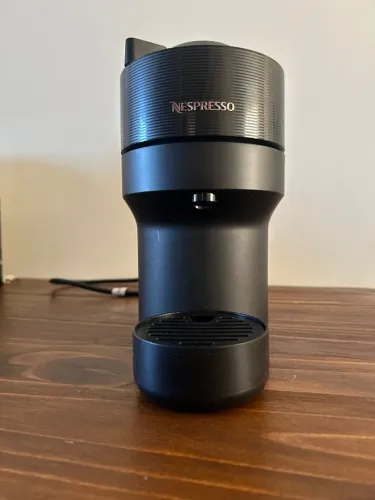 Máquina de Café Nespresso Vertuo