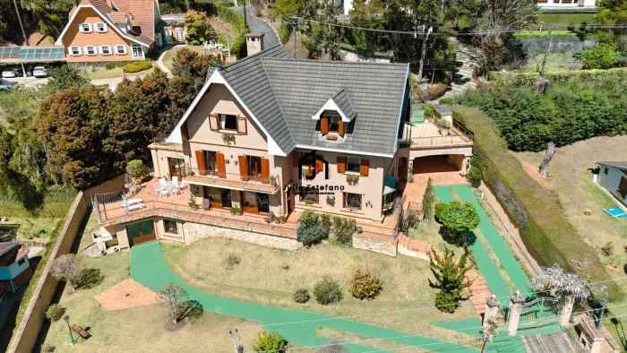 Casa Mobilada, 6 Suítes & Sacada - Jardim Véu da Noiva - Campos do Jordão/SP