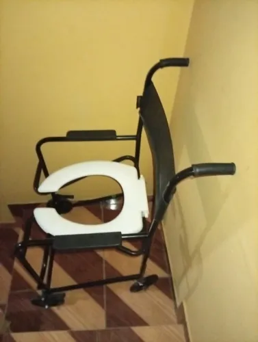 Vendo cadeira higiênica
