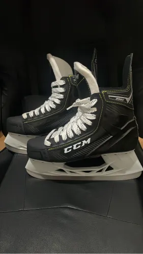 Patins CCM SuperTacks 9350