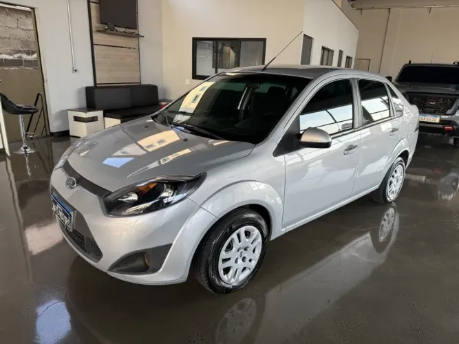 Ford Fiesta Sed. 1.6 8V Flex 4P 2013
