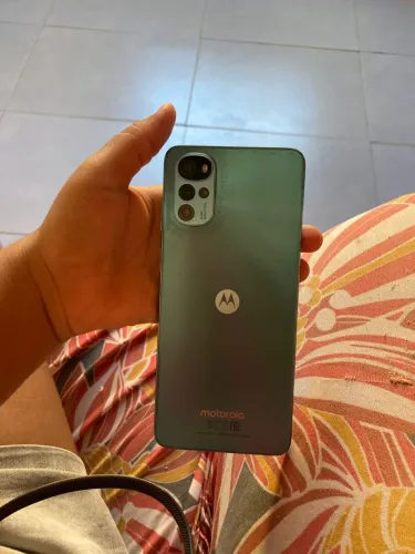Celular moto G22