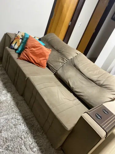 Vende-se Sofá Retrátil e Reclinável