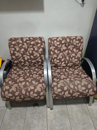 Vende-se 2 poltronas seminovas