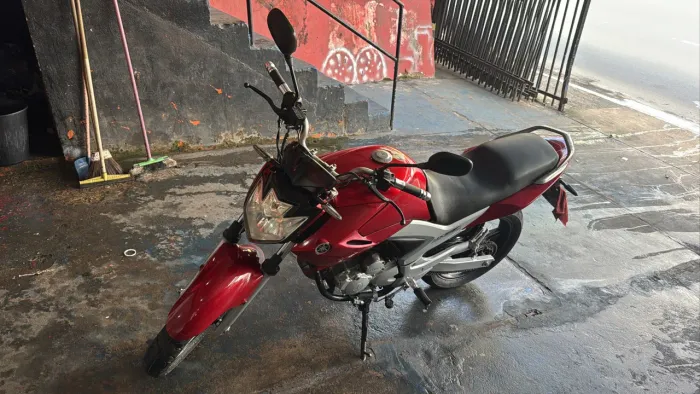 Fazer 250