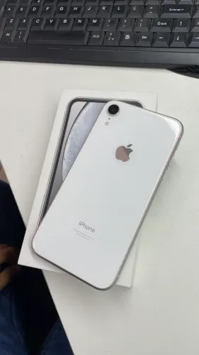iPhone XR 64gb