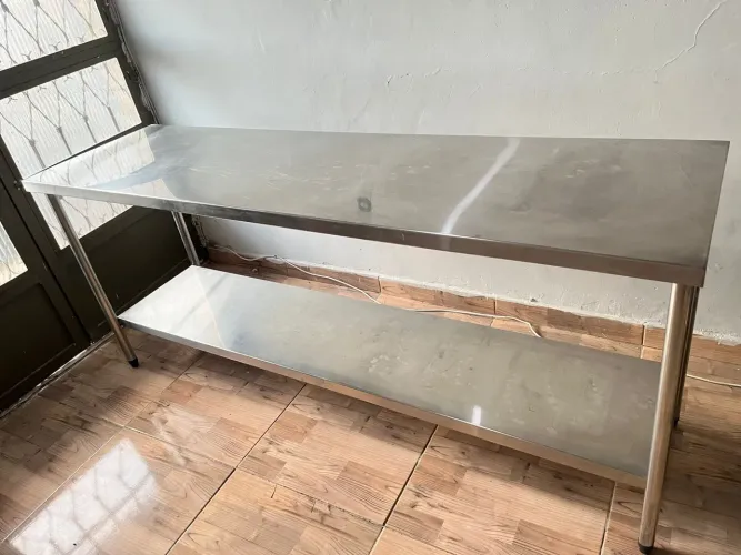 MESA DE INOX INDUSTRIAL - 2,10m x 0,60m x 0,90m - 2 NÍVEIS | SEMINOVA
