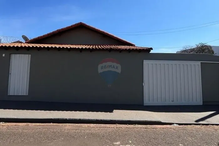 Seu Novo Lar: Amplo e Aconchegante no Bairro Alcides Junqueira em Ituiutaba/MG