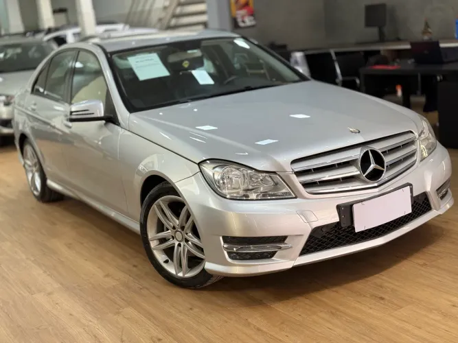 Mercedes-Benz C-180 CGI Sport 1.6 TB 16V 156cv Aut. 2014