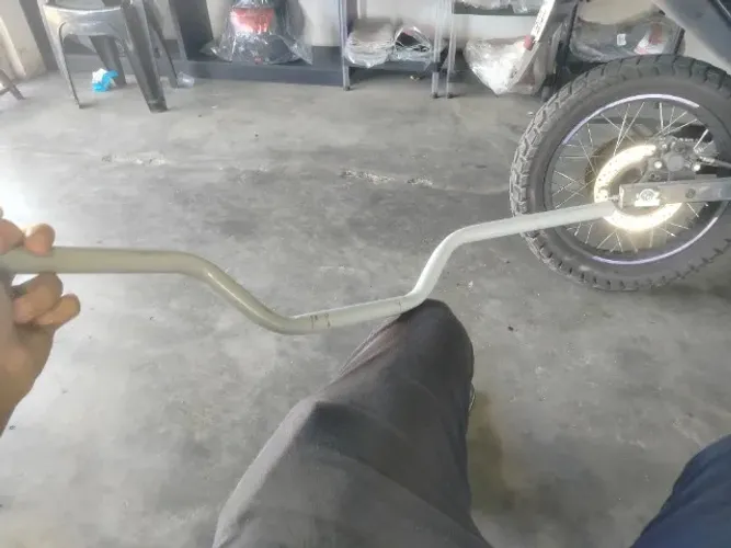 Vendo guidão de bros 160