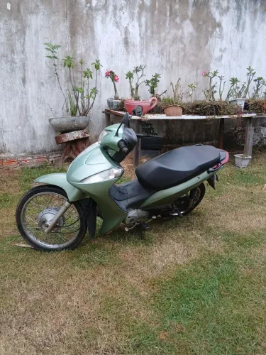 Honda Biz Verde