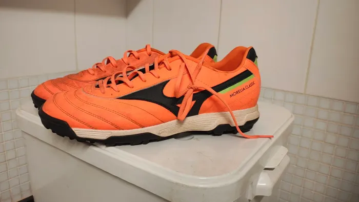 Chuteira Mizuno Morelia Classic